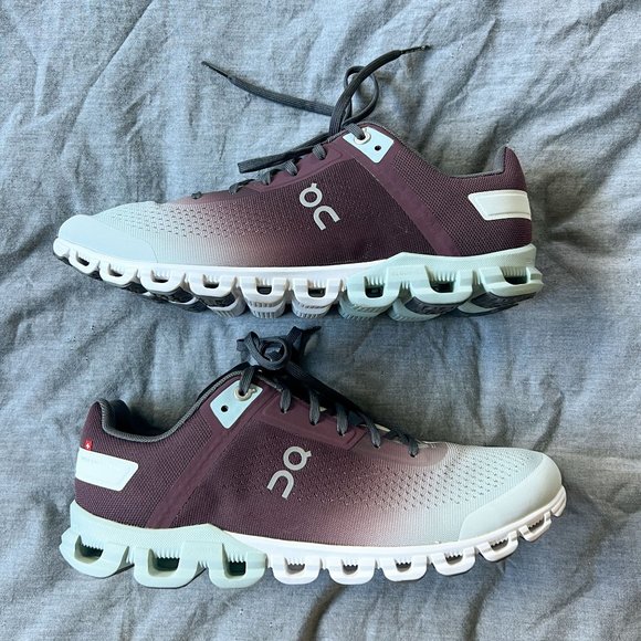 On Running Shoes - [WORN ONCE] On Running Cloudflow 3 Running Shoes - Women's 10.5